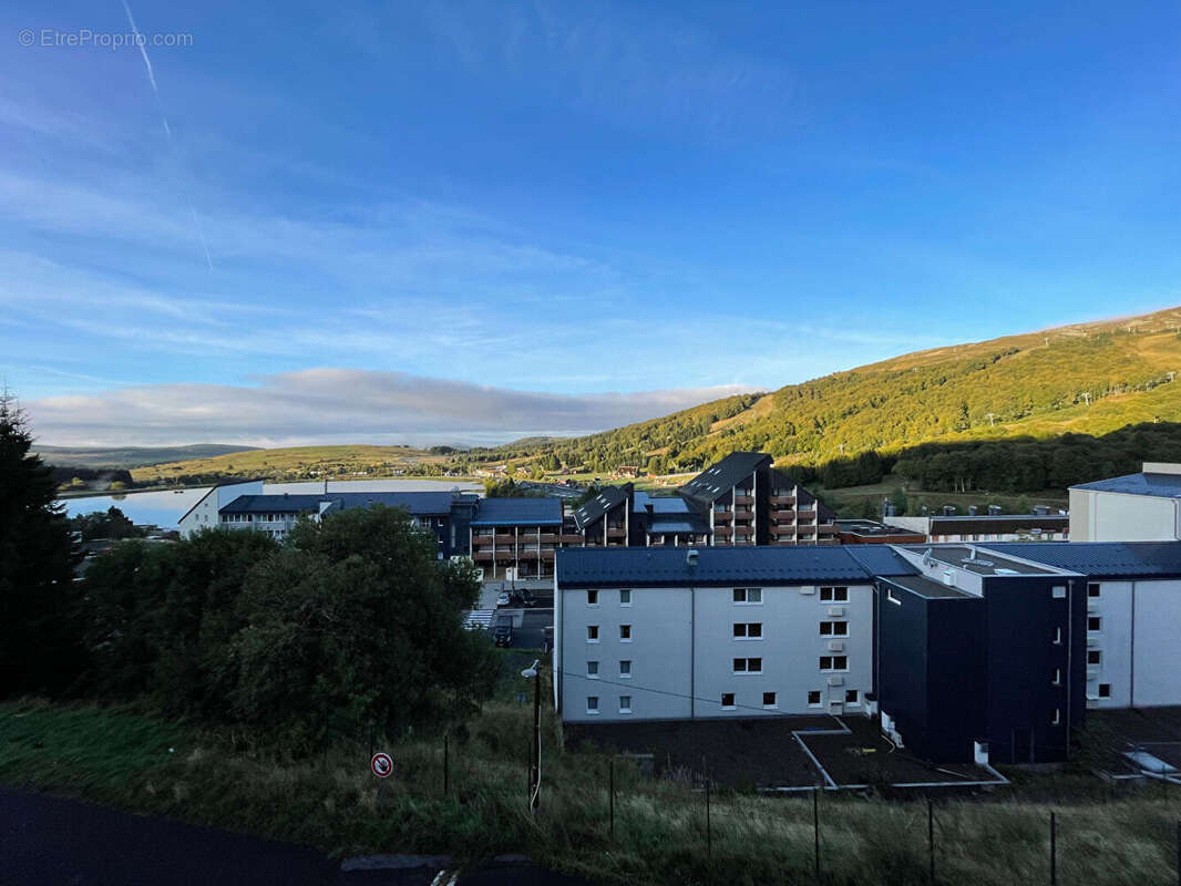 Appartement à BESSE-ET-SAINT-ANASTAISE