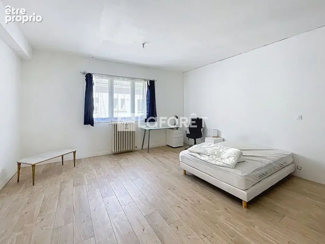 Maison/immeuble Guer 10 pièce(s) 280 m2 - photo 14