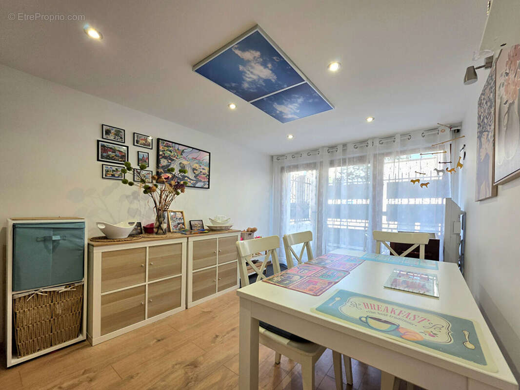 Maison à ROMANS-SUR-ISERE