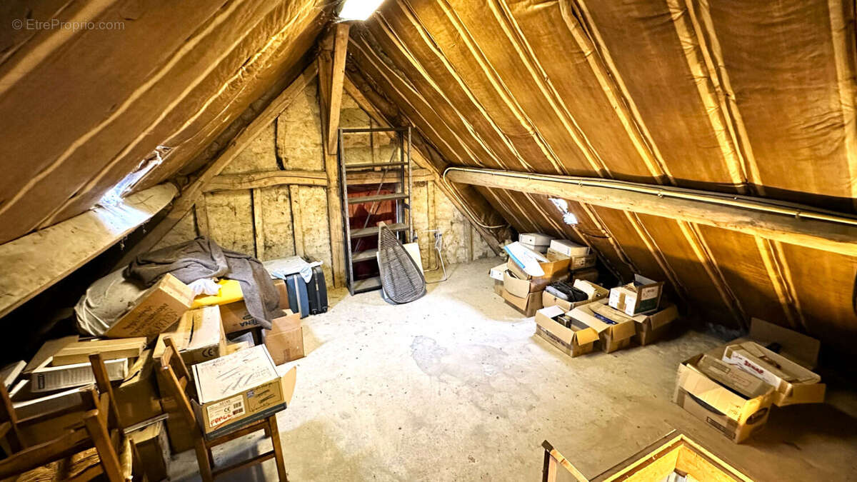 Maison à LE THIEULIN