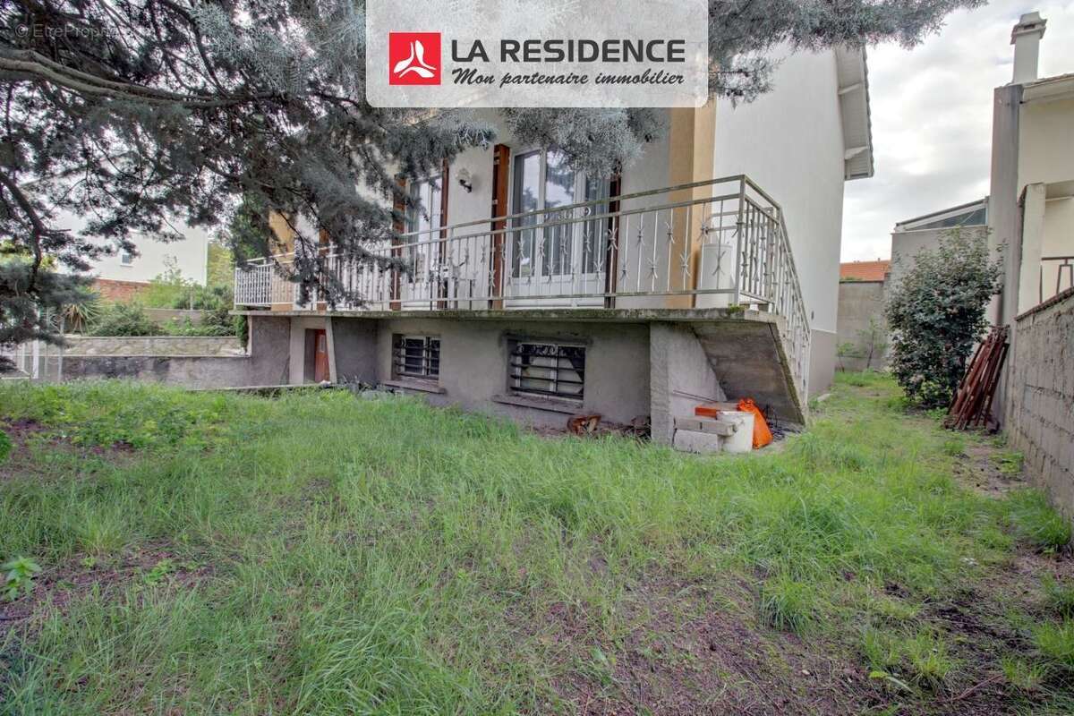 Maison 104 m² à Sartrouville  - photo 2