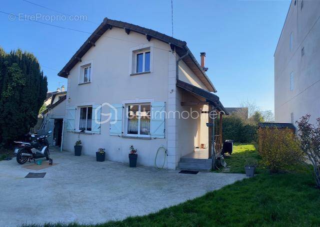 Maison à LIVRY-GARGAN