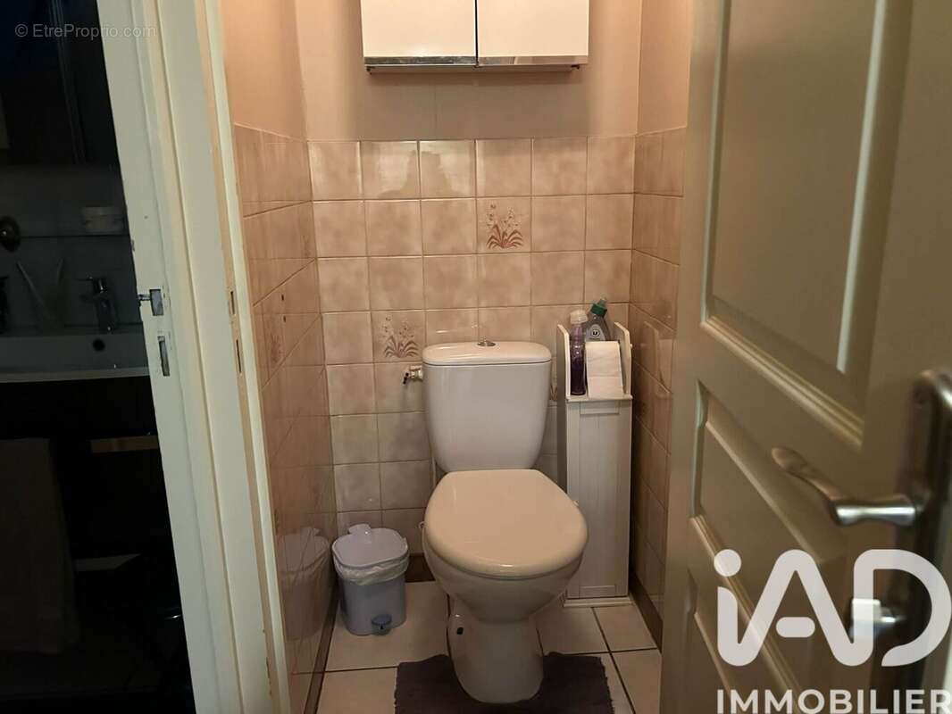 Maison 84 m² à Nohant-En-Gracay  - photo 7