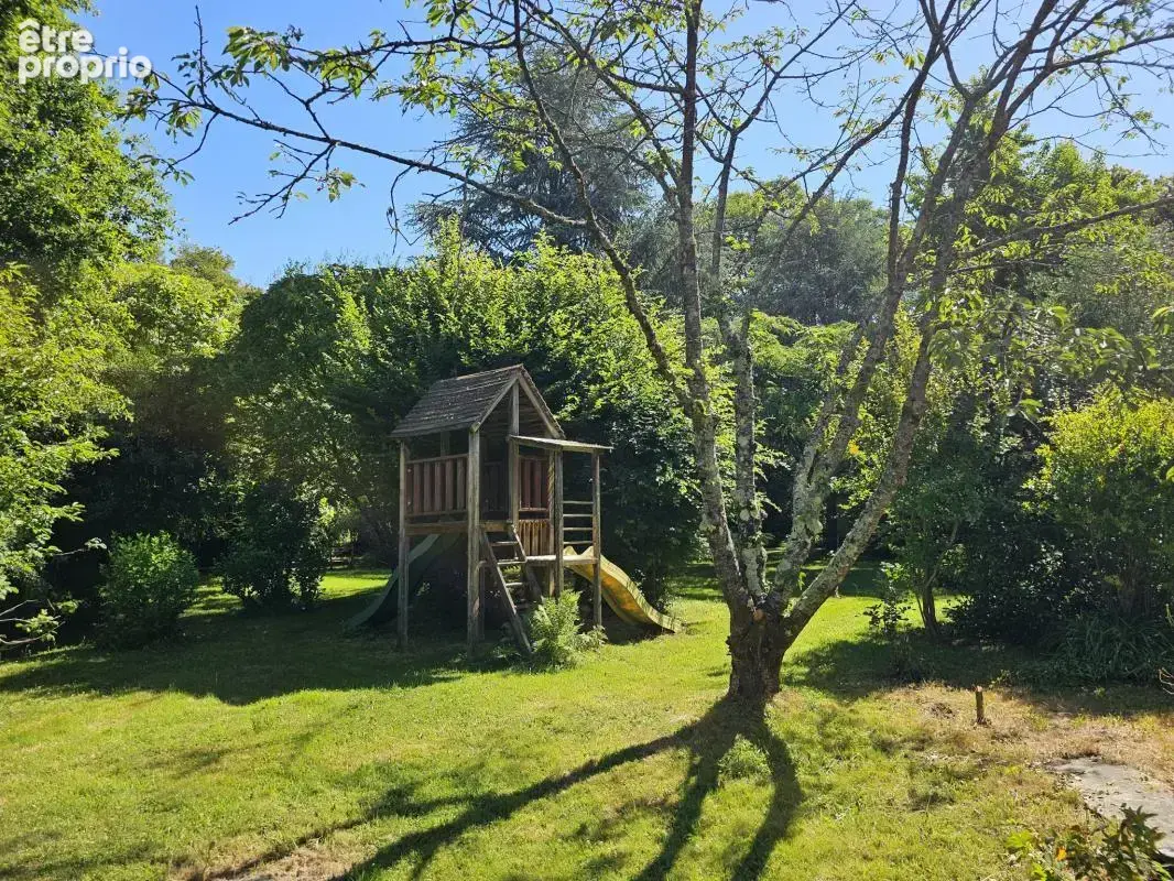 « Aux portes de Sucé-sur-Erdre, découvrez cette propriété fa - photo 4
