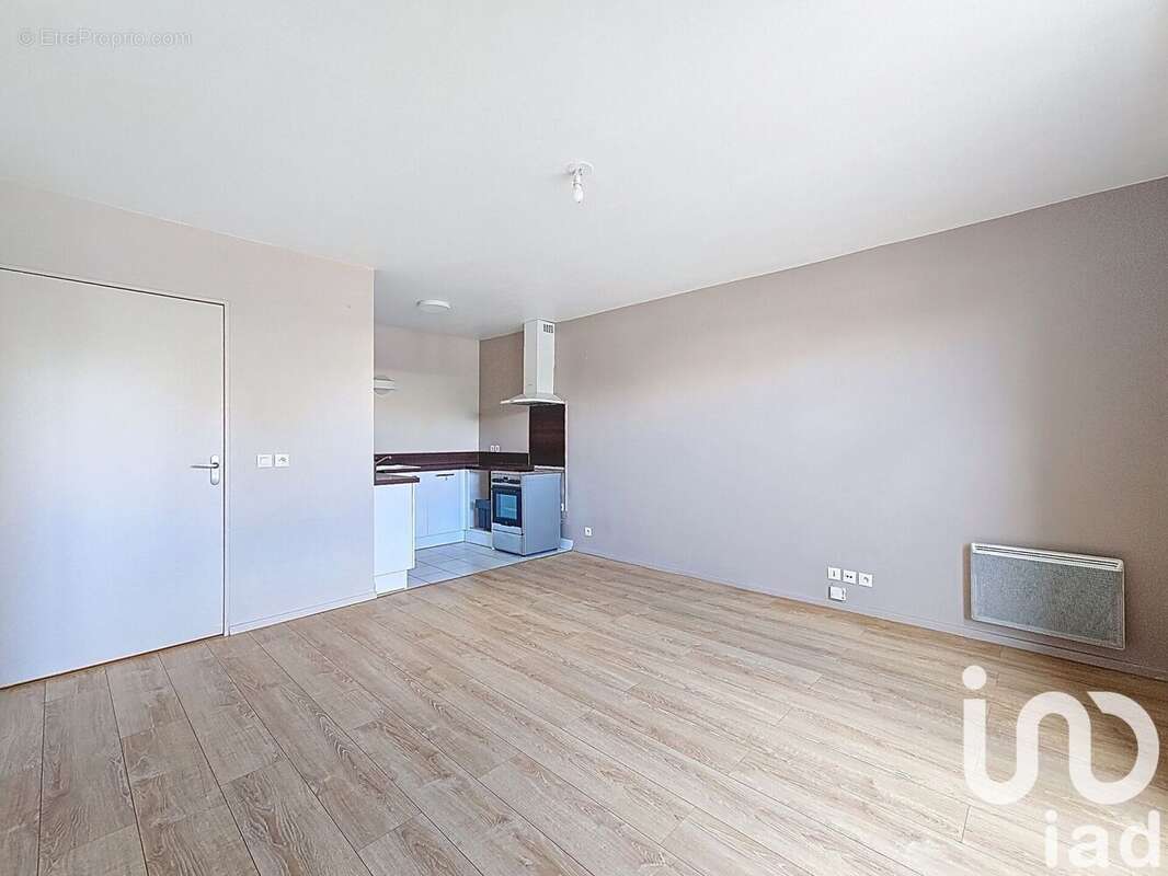 Photo 3 - Appartement à CHEVRY-COSSIGNY