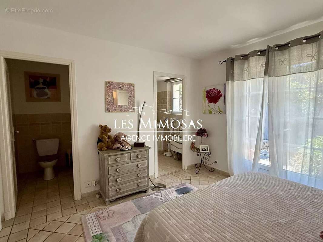 Maison à FREJUS