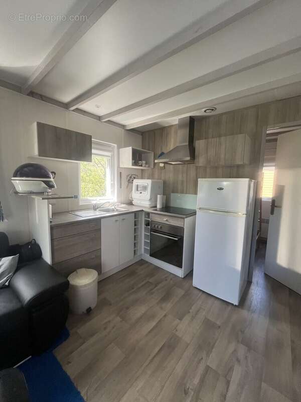 Maison à EGLISENEUVE-D&#039;ENTRAIGUES