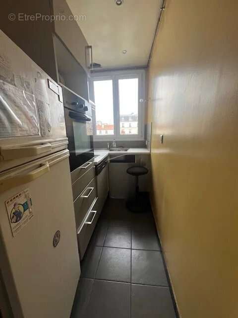 Appartement à PARIS-14E
