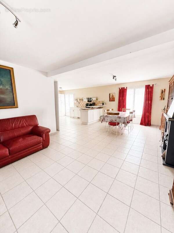 Maison 121 m² à Epaignes  - photo 8