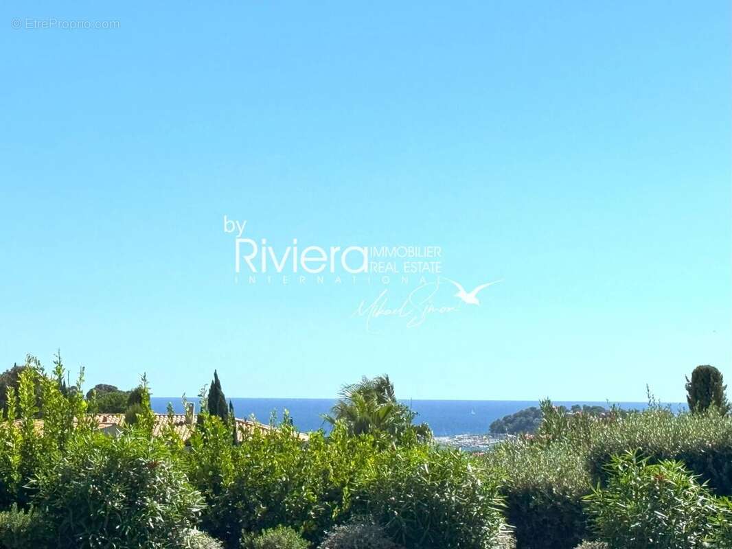 Propriété 300m2 - Piscine - Vue mer - photo 11