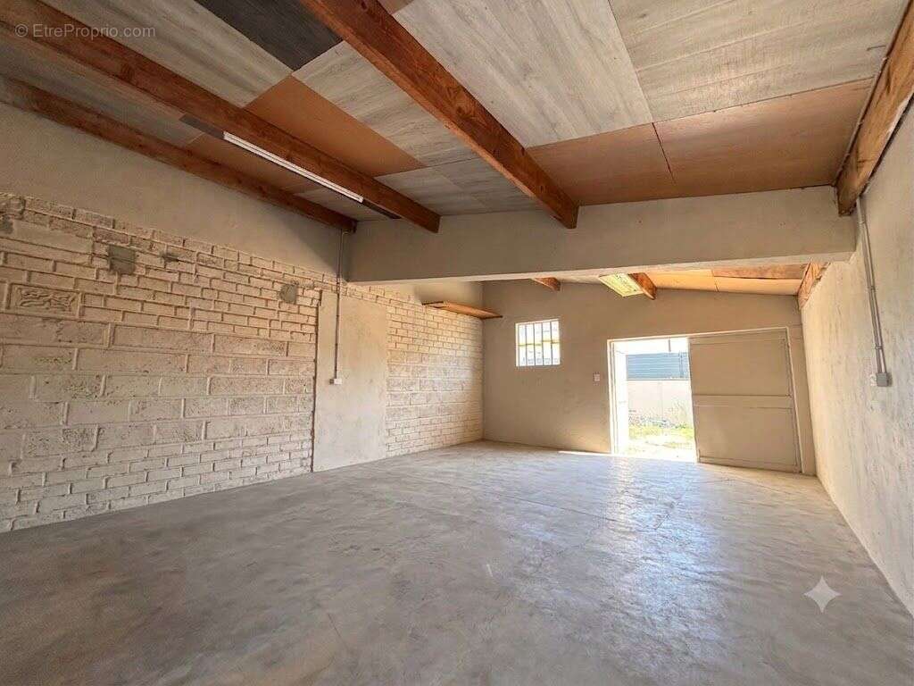 AUXONNE – Maison avec appartement indépendant, garage et terrain - photo 14