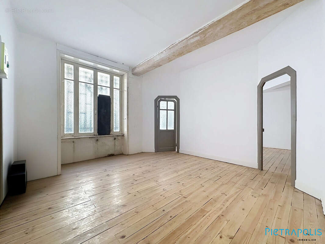 Appartement 55 m² à Tarare  - photo 2