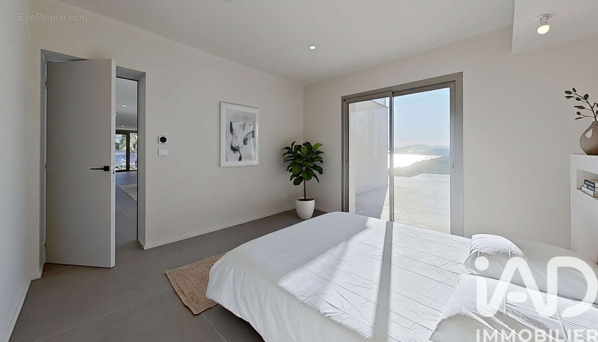 Photo 9 - Maison à LES ISSAMBRES