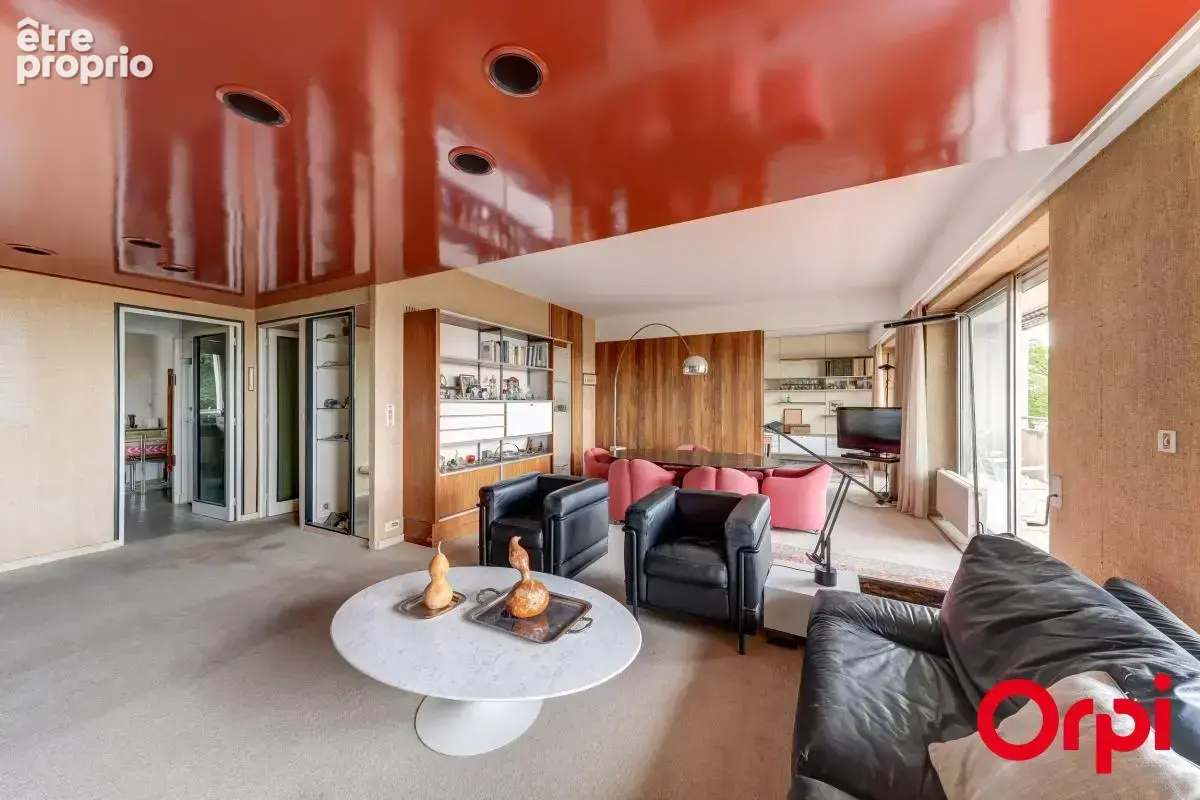 Appartement T5 de plus de 131 m2 avec garage - Chemin de Boutary - photo 8