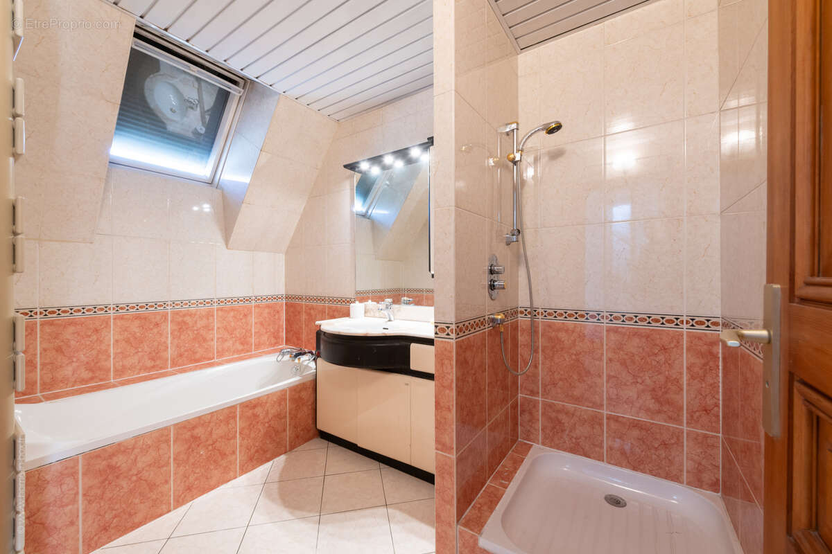 Maison à JOINVILLE-LE-PONT