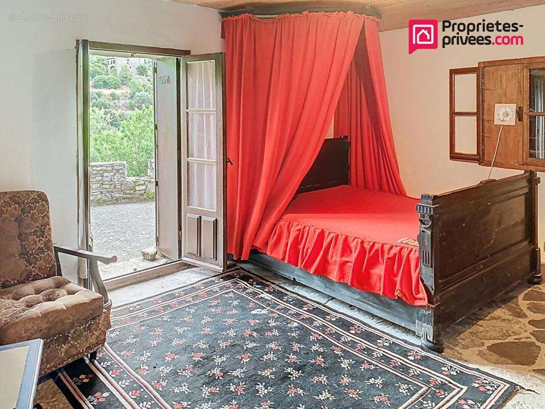 Maison Vissec 8 pièce(s) 140 m2 - photo 4