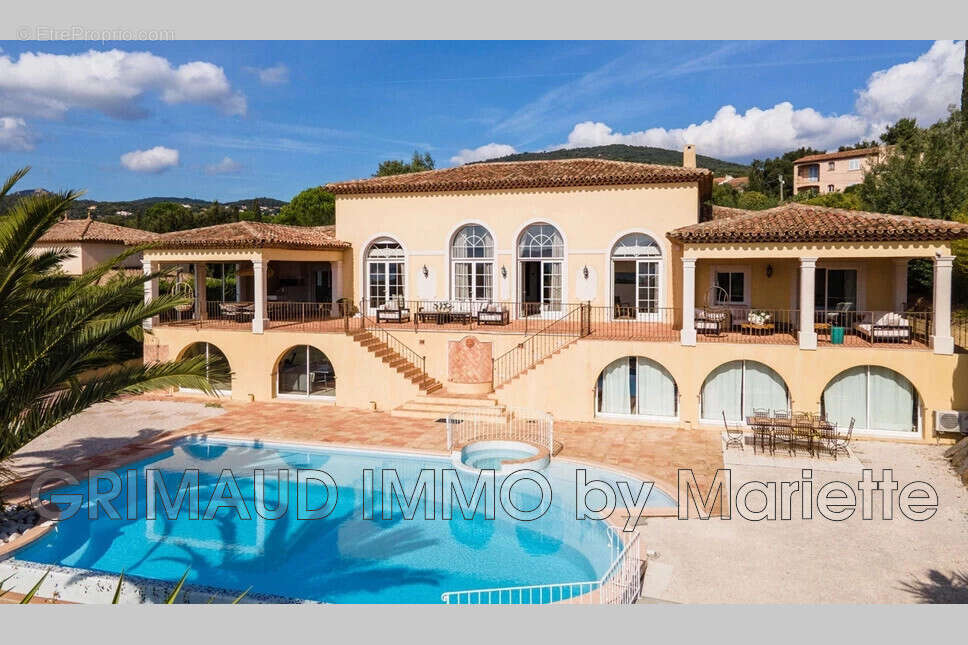 Maison 274 m² à Grimaud  - photo 2