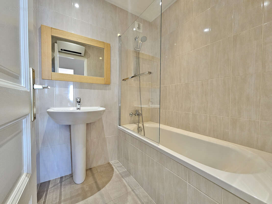 30 minutes d'AJACCIO - Immeuble de 6 appartements pieds dans l'eau - photo 33
