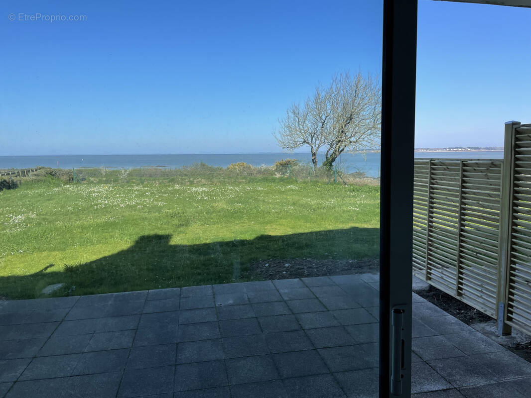 Appartement à MESQUER