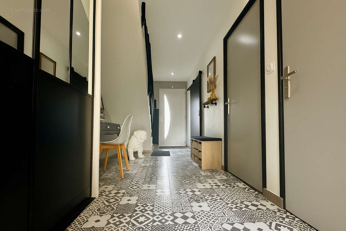 Maison à SAULON-LA-RUE