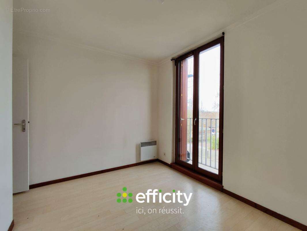 Appartement à SAINT-JACQUES-DE-LA-LANDE