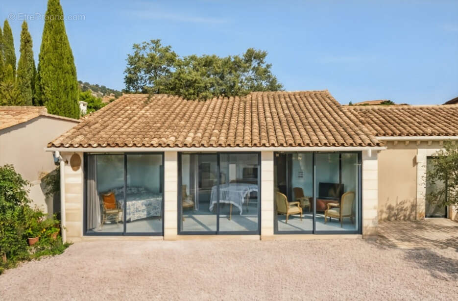 Maison à EYGALIERES