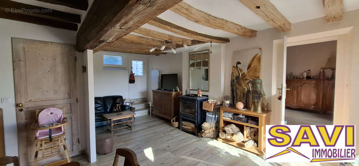 Maison à LA SELLE-SUR-LE-BIED