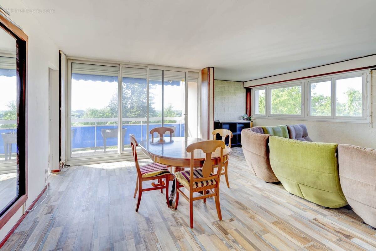 Appartement à BLANQUEFORT