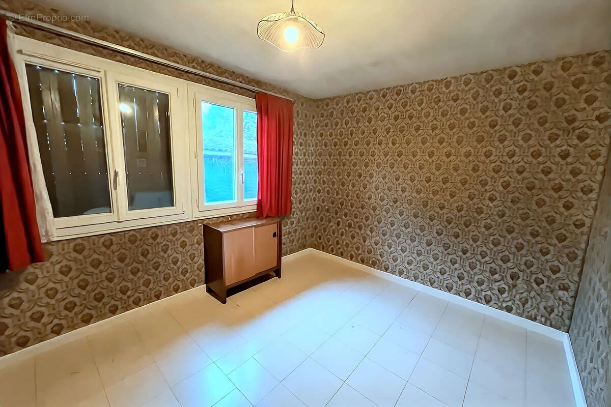 Maison à NANTEUIL-LES-MEAUX