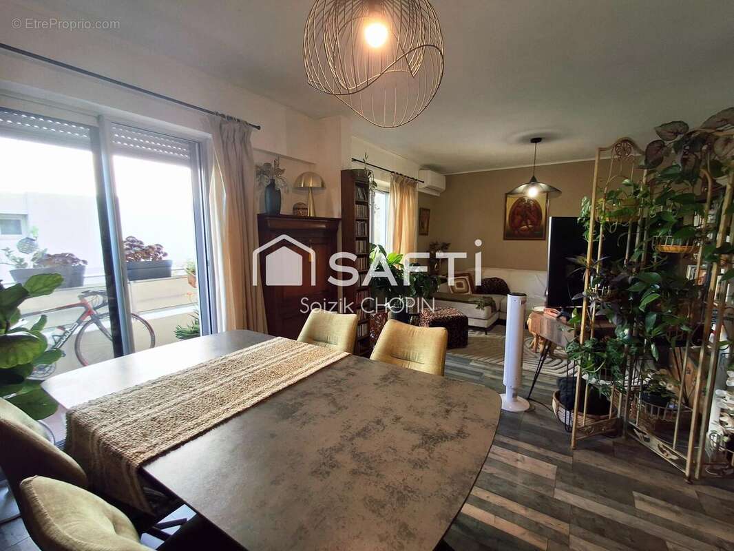 Appartement 77 m² à La Seyne-Sur-Mer  - photo 8