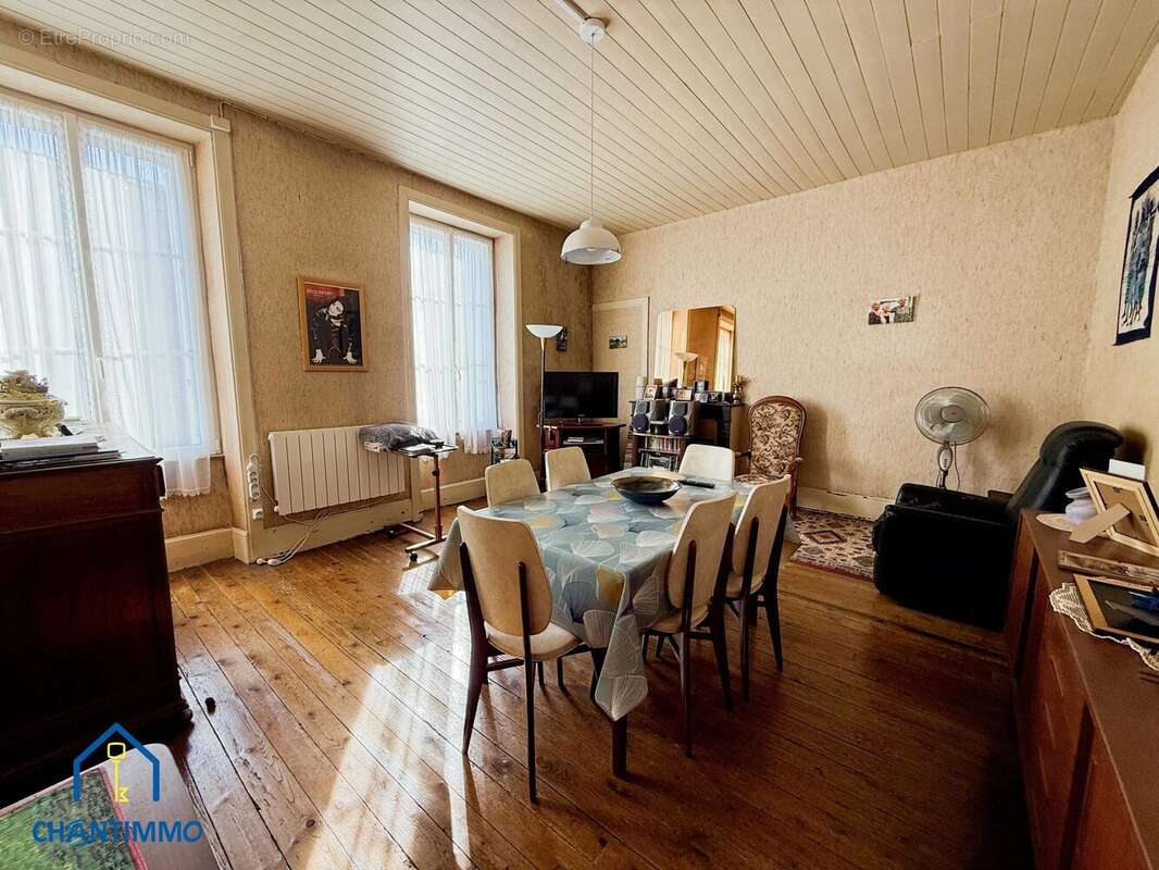 Maison à CHANTONNAY