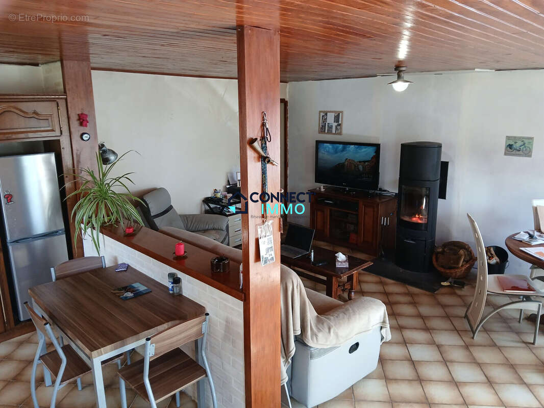 Maison 75 m² à Langonnet  - photo 7