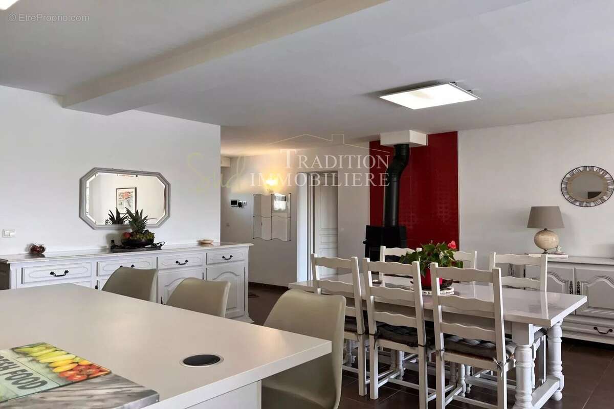 Maison à MAUSSANE-LES-ALPILLES