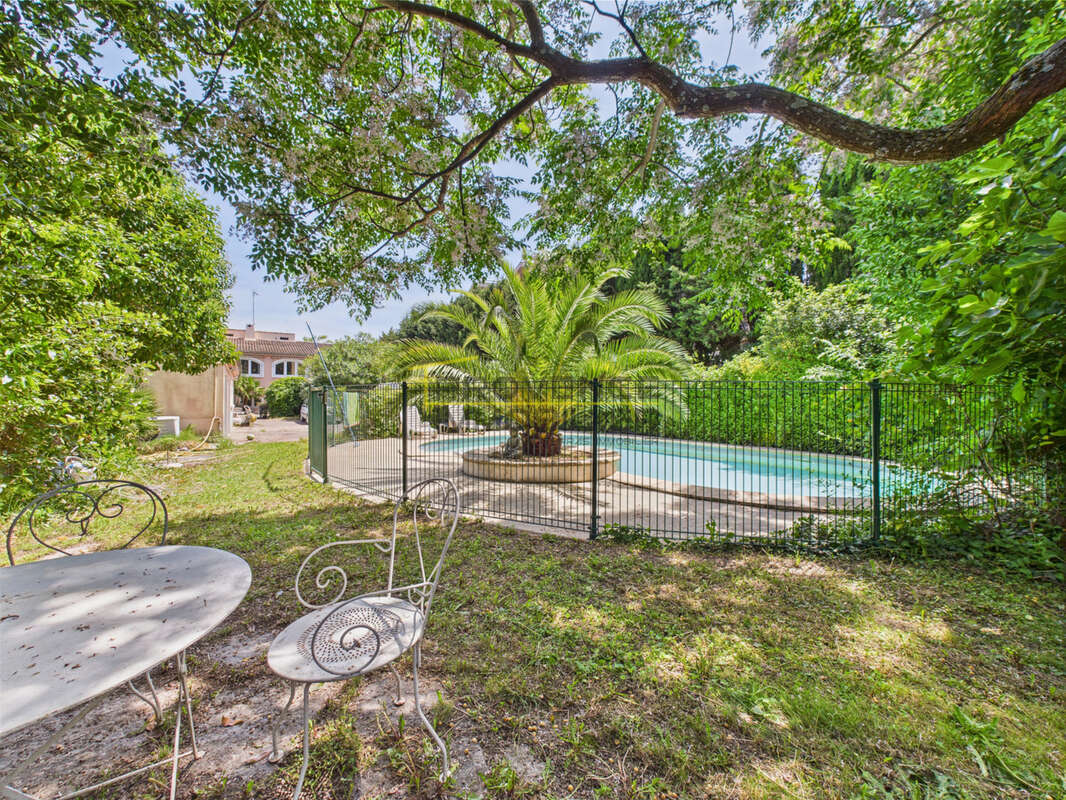 Maison à MONTELIMAR