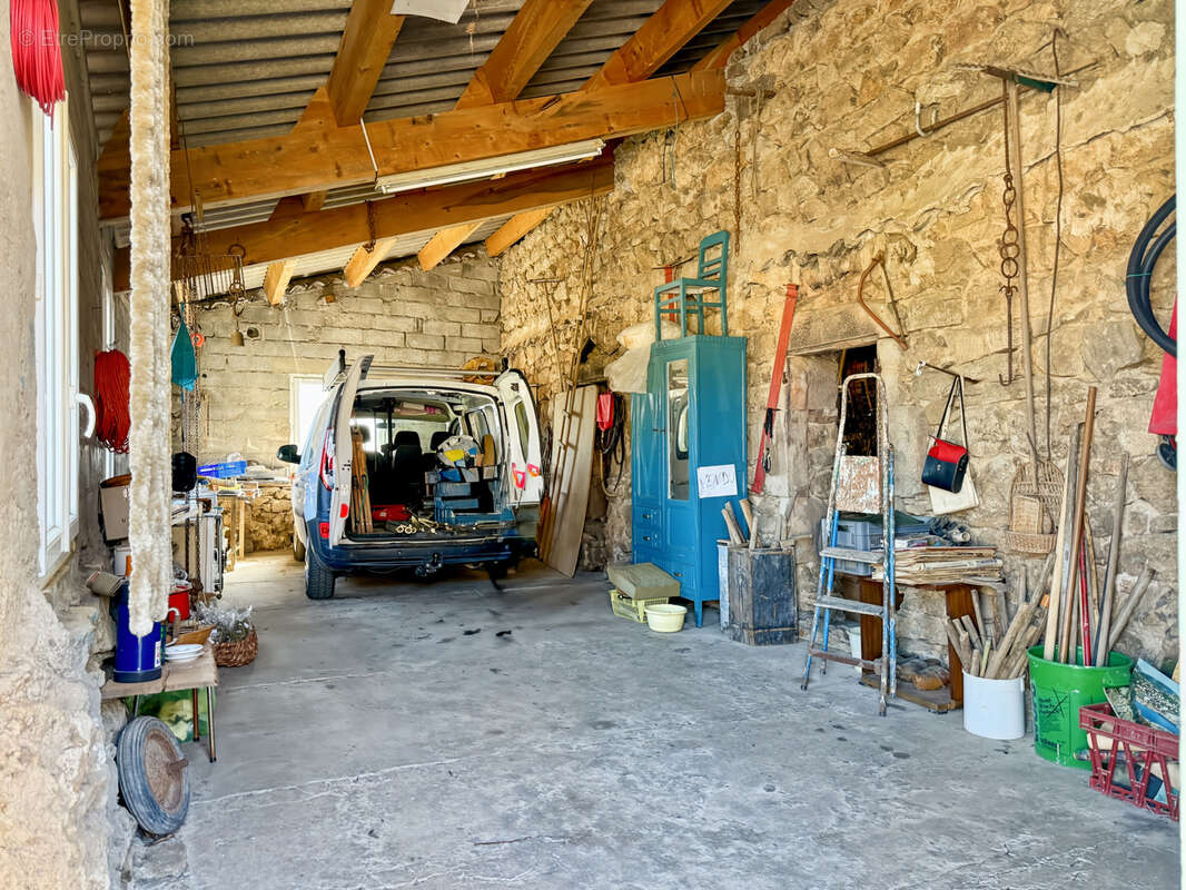 Maison à CHAZEAUX