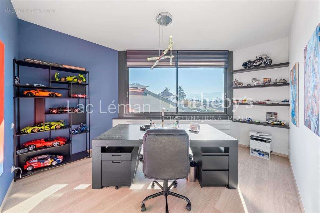 Maison à VETRAZ-MONTHOUX