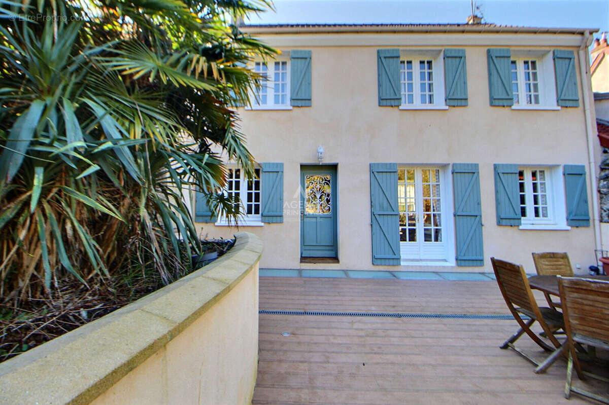 Maison à TRIEL-SUR-SEINE