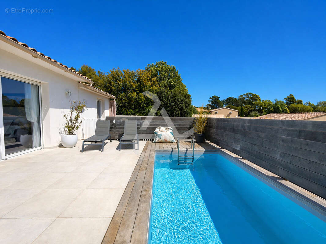 Maison à PORTO-VECCHIO