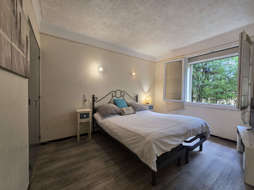 Maison à CAUMONT-SUR-DURANCE