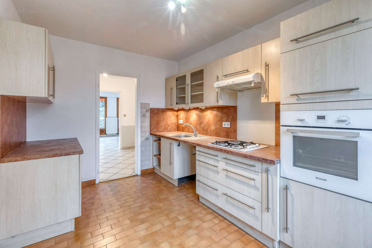 Appartement à MOIRANS