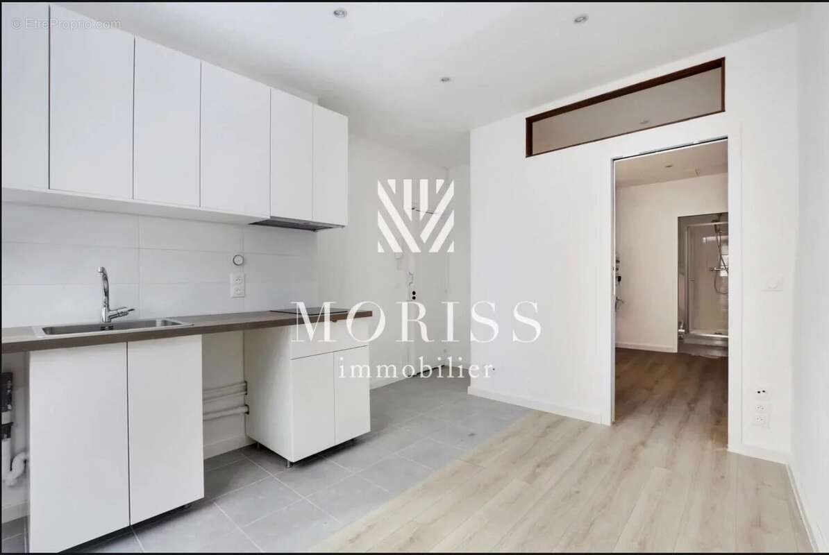 Appartement à PARIS-2E