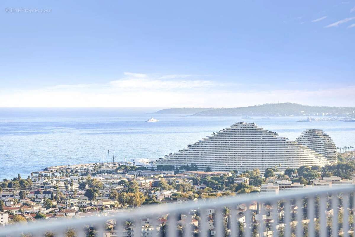 Appartement à CAGNES-SUR-MER