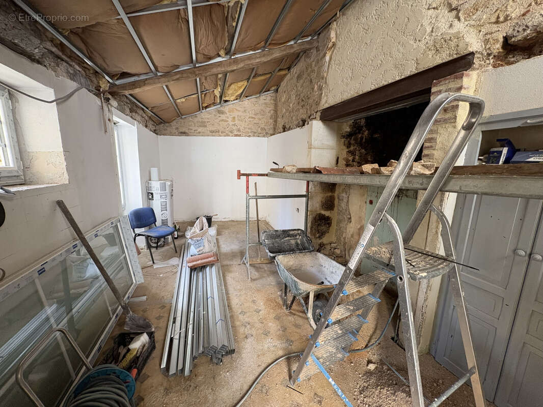 Maison à PUY-L'EVEQUE