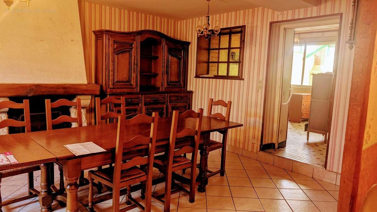 Maison à SAINT-MARTIN-DU-FOUILLOUX