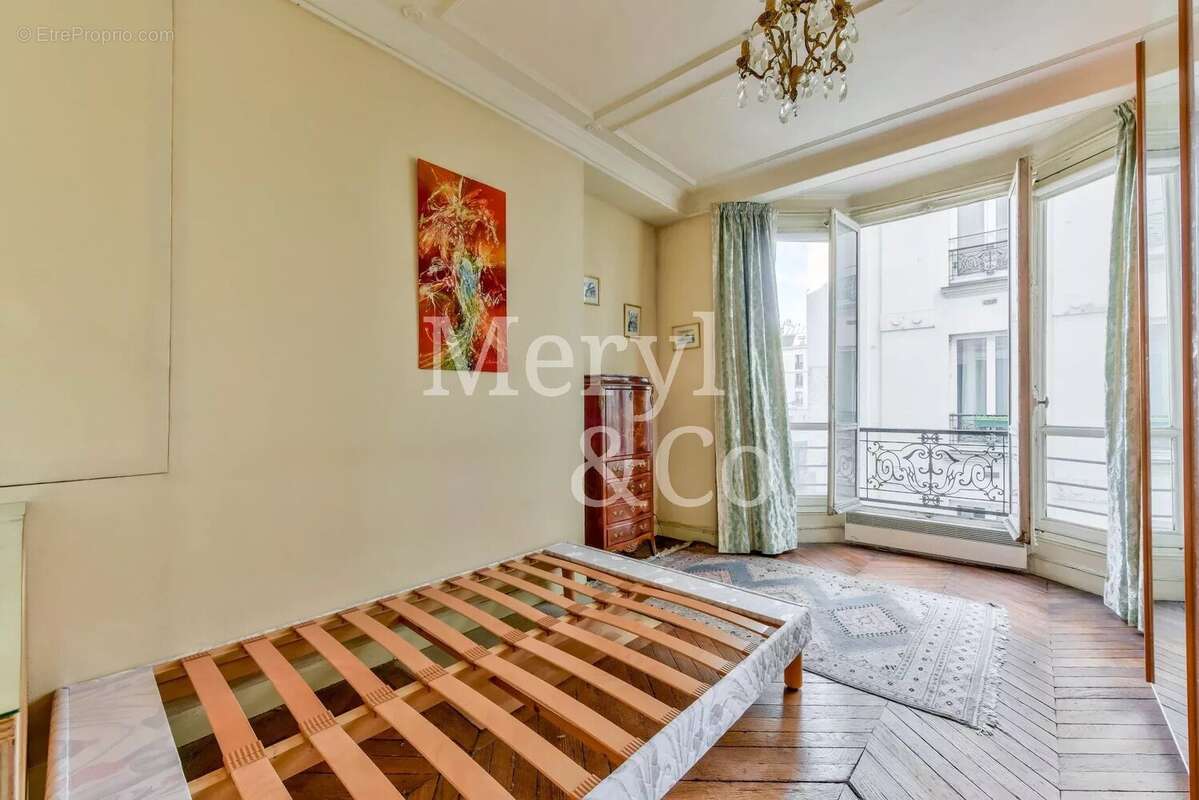 Appartement à PARIS-5E