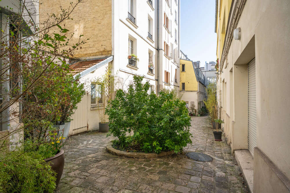 Appartement à PARIS-11E