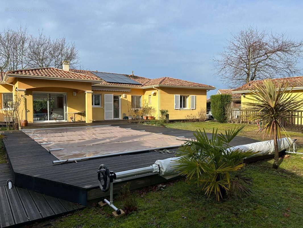 Maison à CARCANS