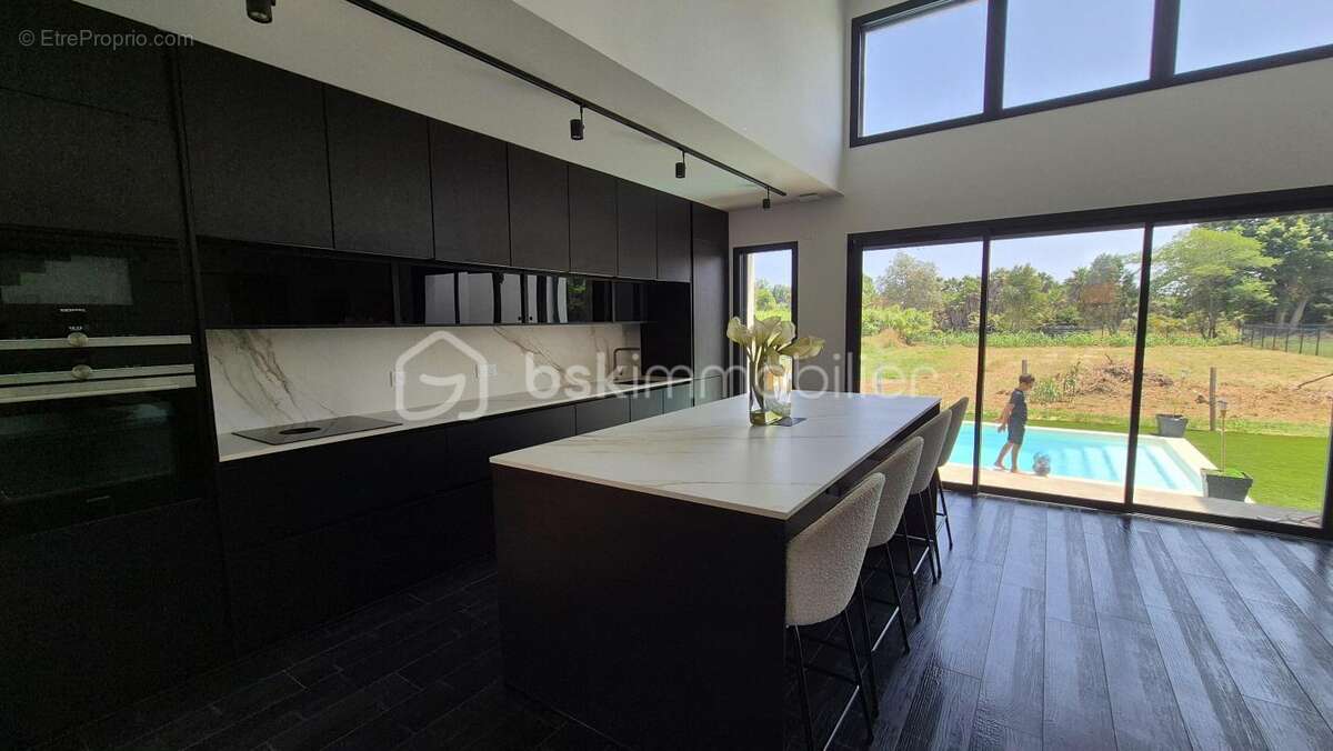 Maison à SAINT-CYPRIEN