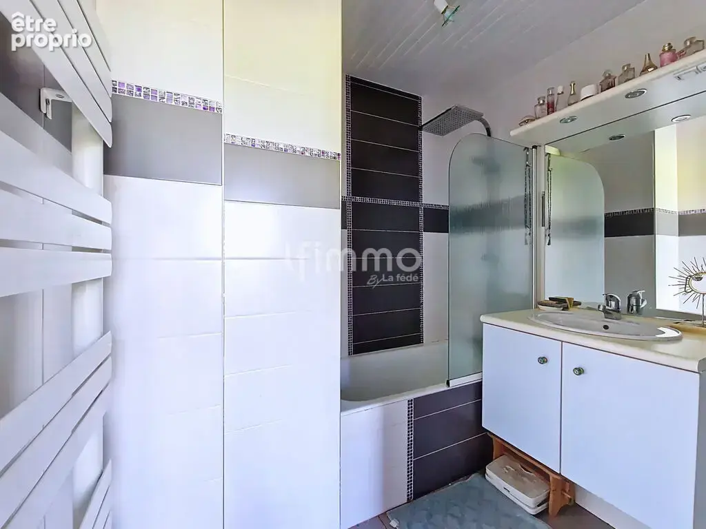 T3 de 63 m² avec balcon, garage et cave - Kerfeunteun, Quimper ( - photo 11