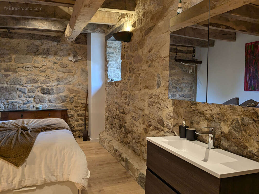 Maison à FOURMAGNAC